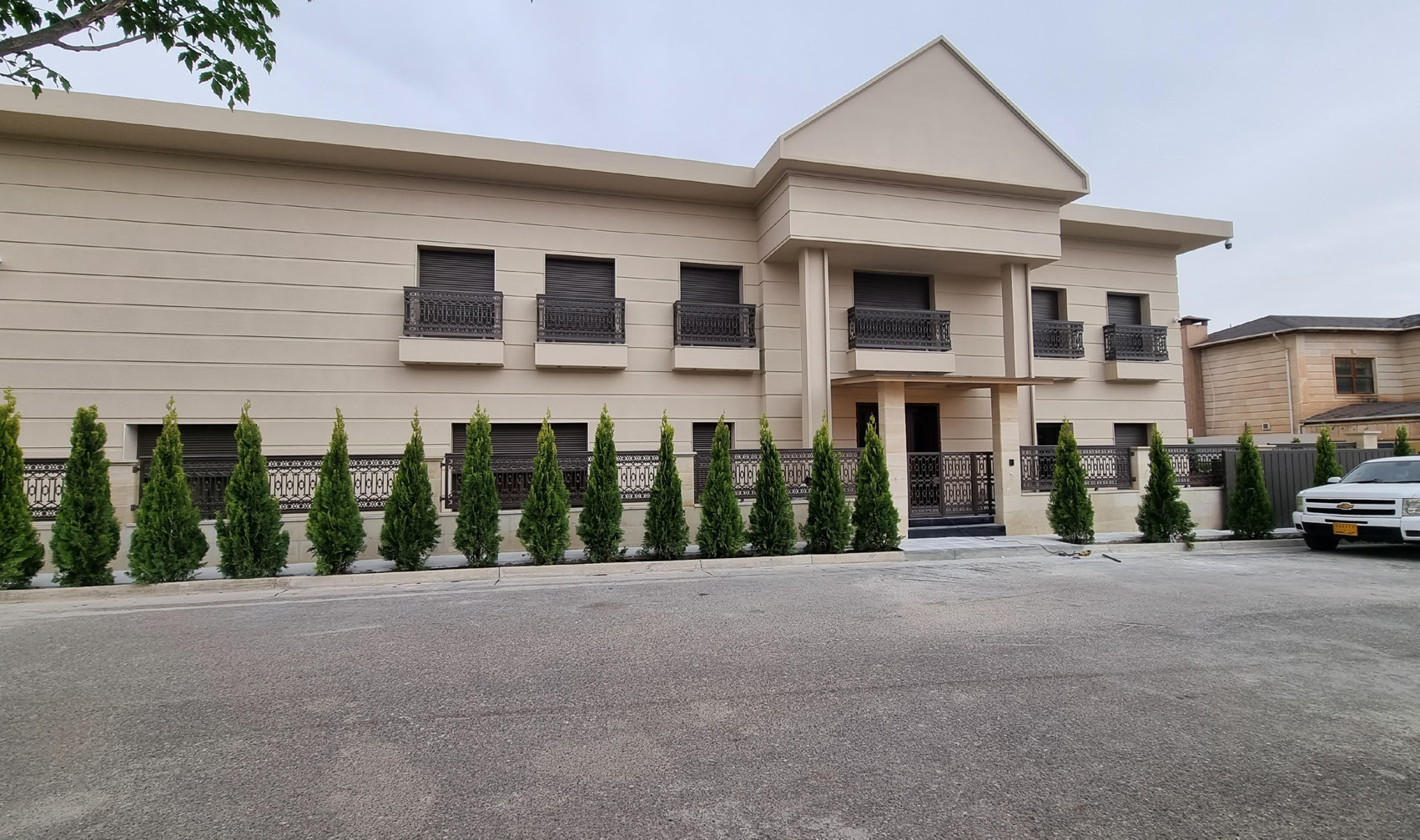 American Village - VIP Villa